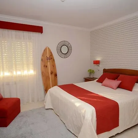 Neptuno Atouguia Da Baleia